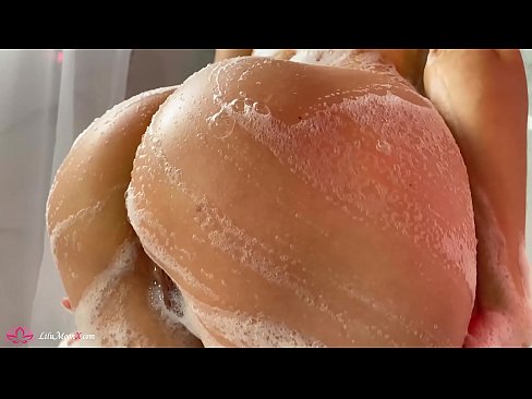 ❤️ UBrunette uphulula amaphambili ePussy ngeVibrator ukuya kwi-Intense Orgasm kwiShower ❤️ kwi-xh.sexvideosex.top ❌️
