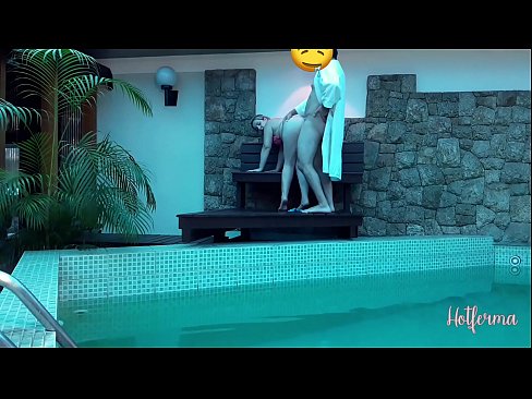 ❤️ Umphathi umema isicakakazi echibini, kodwa akakwazanga ukumelana nobushushu ❤️  kwi-xh.sexvideosex.top ❌️